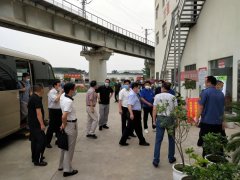 國務(wù)院安委會考核巡查組蒞臨襄陽捷順達物流有限公司檢查指導(dǎo)工作